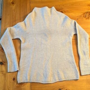 Rachel Zoe women’s M cable knit sweater